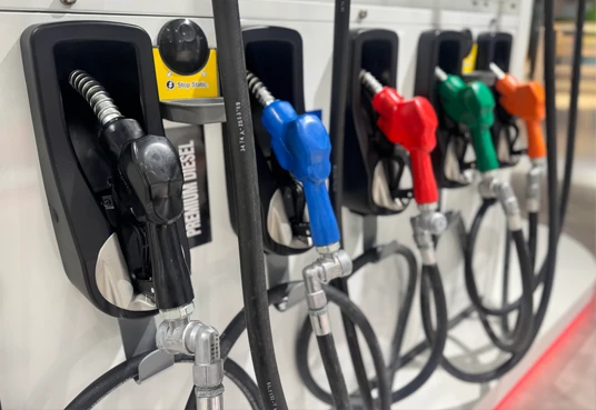 Tilpasning for fornybart og fossilfritt drivstoff